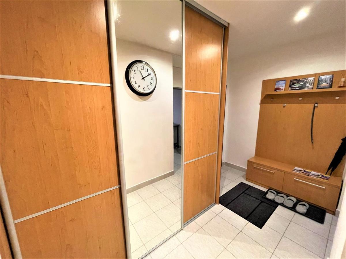 Apartment Helen - Old Town, Ac Братислава Экстерьер фото